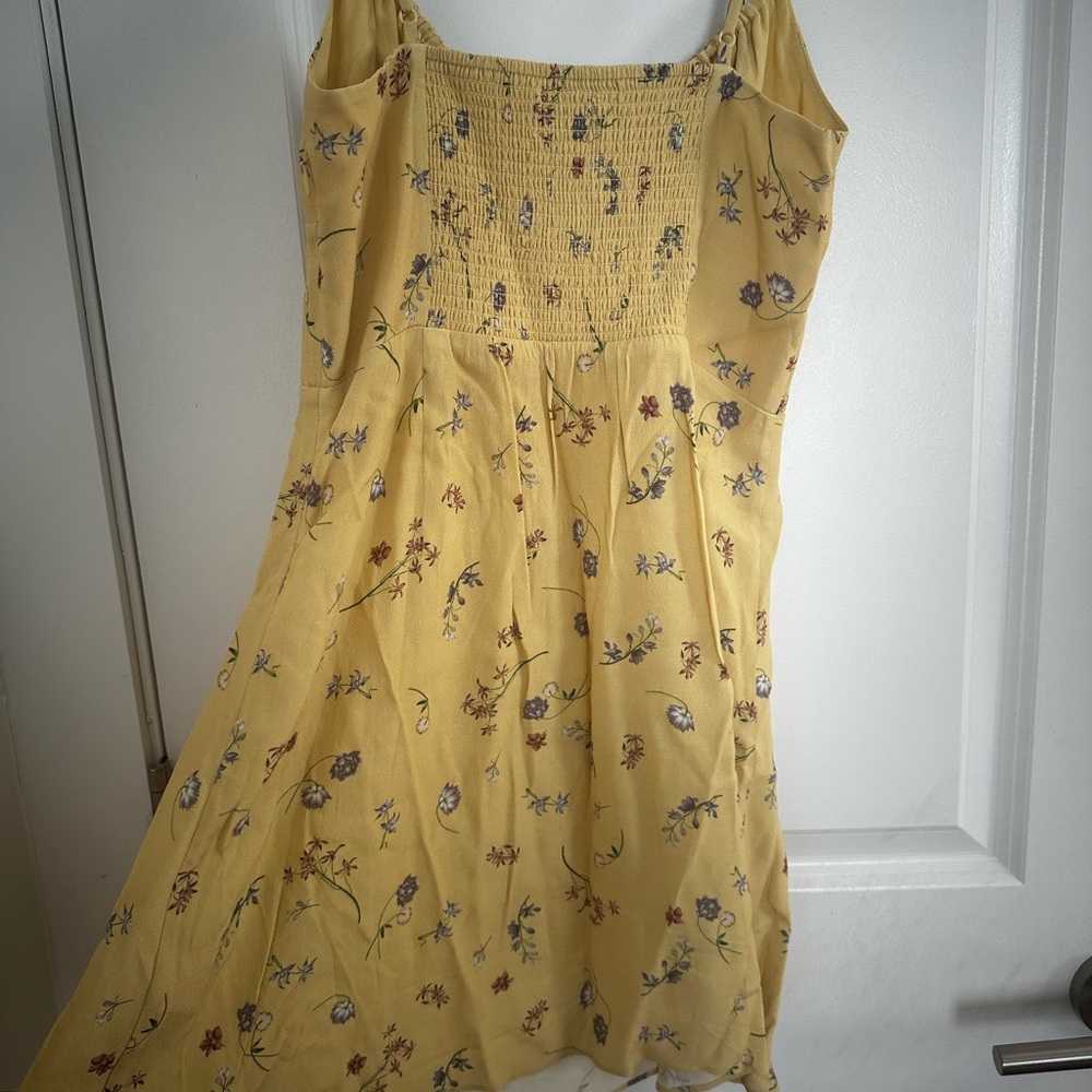 Aritzia Wilfred Yellow Sundress - Picture 6 of 6